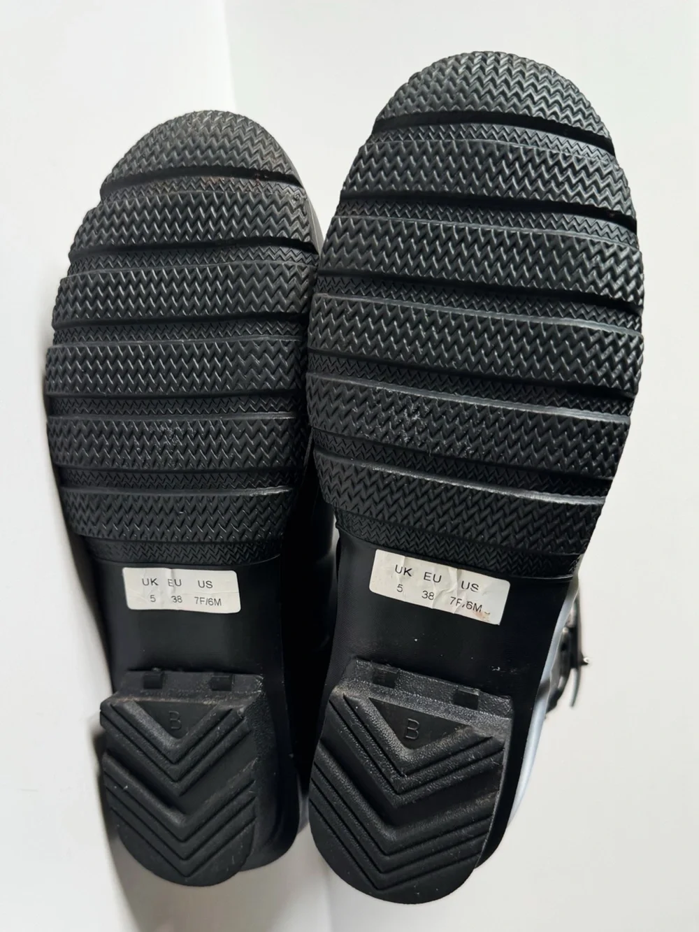 Hunter x Rag & Bone Black Matte Short Wellies | 7